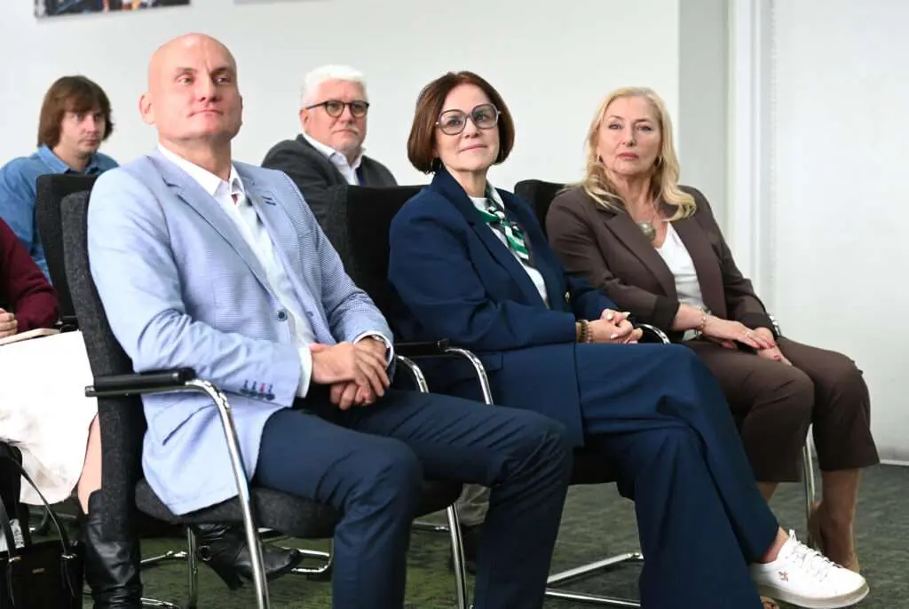 Turyści wydali w Polsce 96 mld zł. Rośnie liczba gości z zagranicy — 2