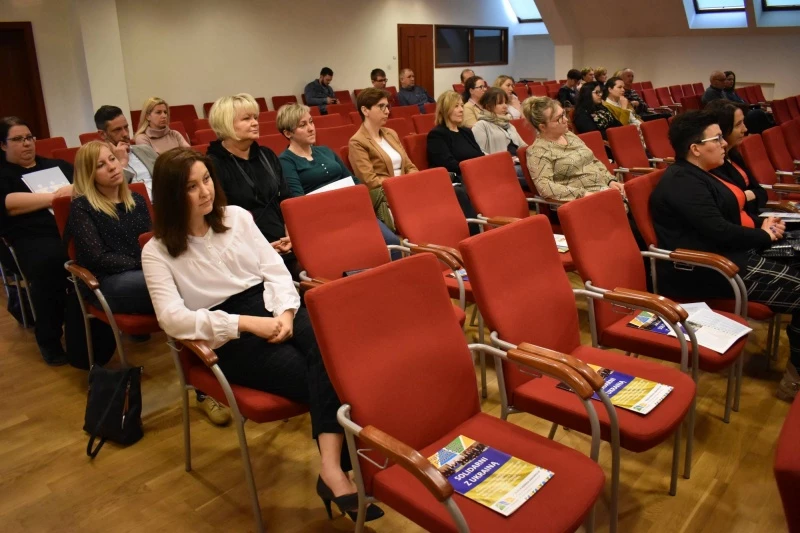 Konferencja „Niewidzialni – sytuacja dorosłych osób z niepełnosprawnością” — 8