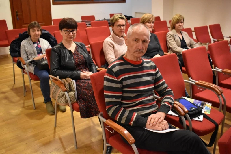 Konferencja „Niewidzialni – sytuacja dorosłych osób z niepełnosprawnością” — 6