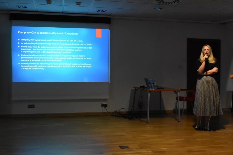 Konferencja „Niewidzialni – sytuacja dorosłych osób z niepełnosprawnością” — 16