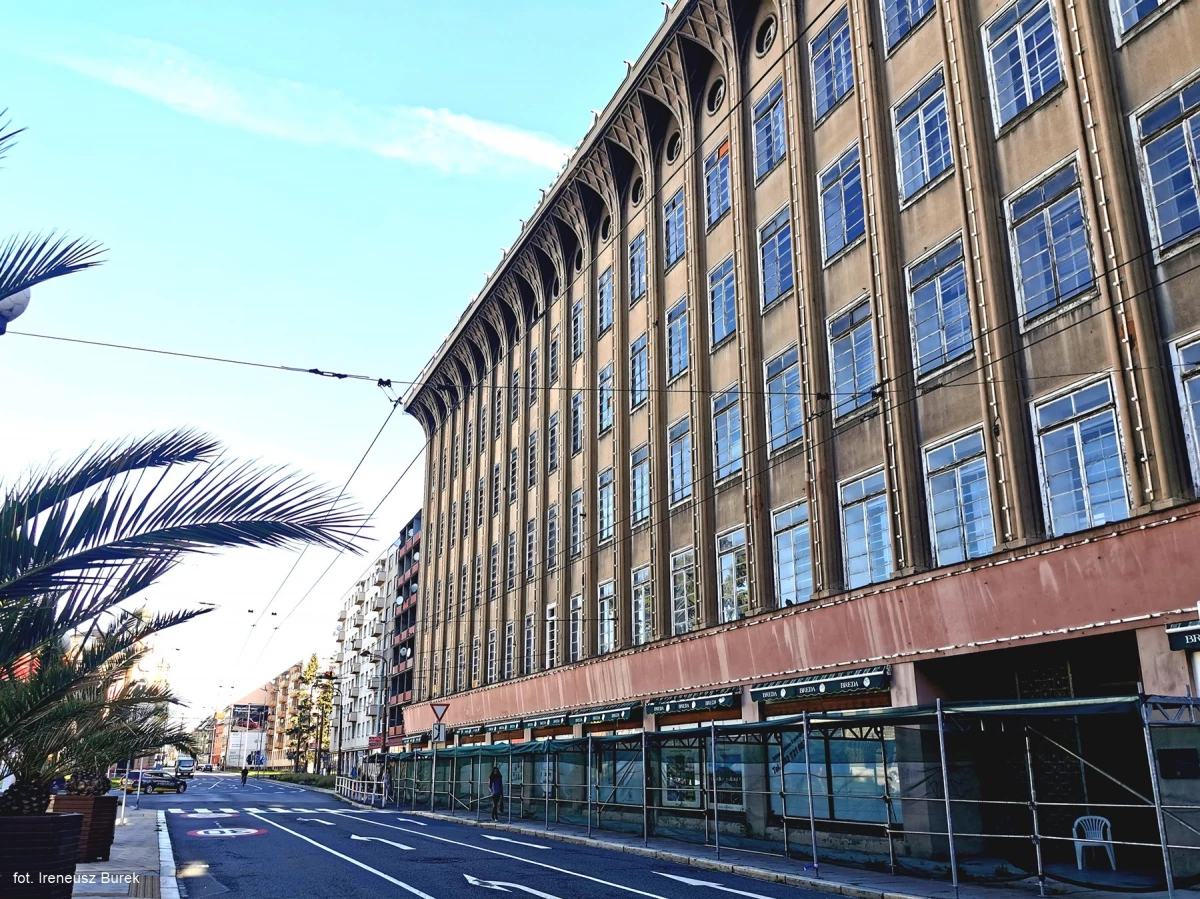 BREDA - nowym centrum Opawy — 50