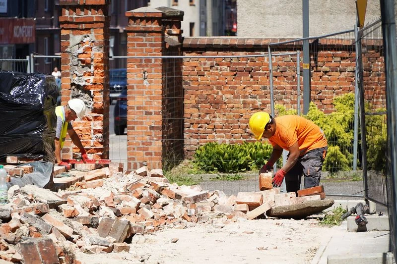 Wokół rybnickiego Juliusza pojawi się więcej zieleni i nowe alejki — 2