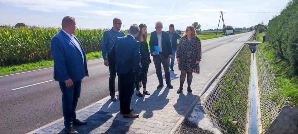 Przebudowa drogi powiatowej Tworków – Hanowiec zakończona — 4
