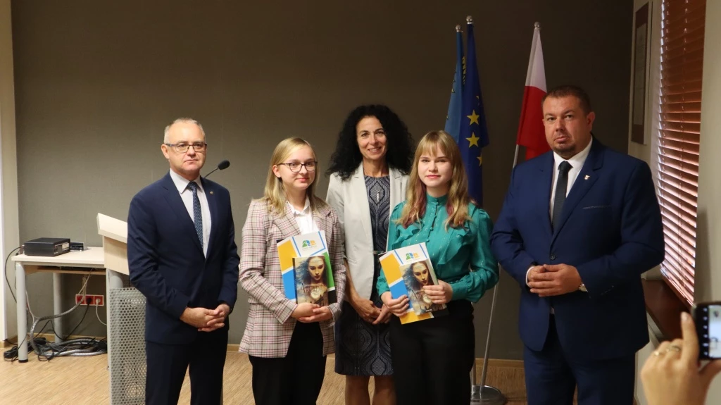 Starosta raciborski wręczył nagrody najzdolniejszym uczniom — 5