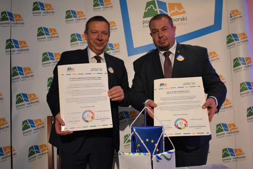 10 lat partnerstwa powiatów raciborskiego i Elbe-Elster — 17