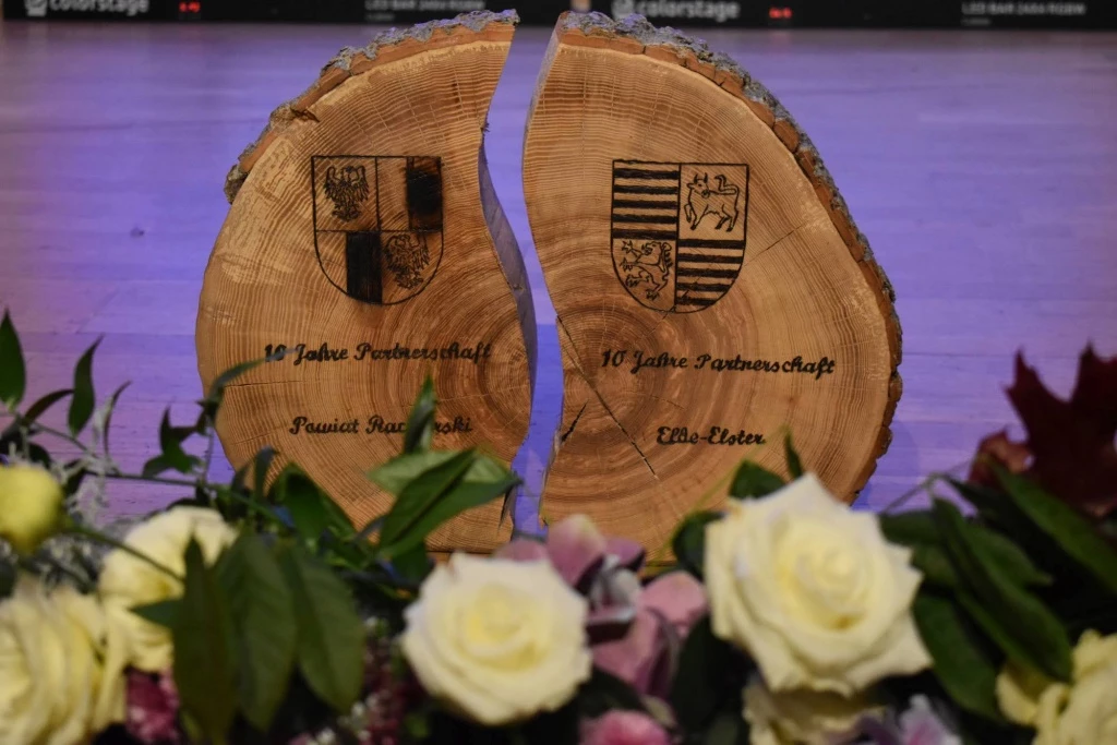 10 lat partnerstwa powiatów raciborskiego i Elbe-Elster — 11
