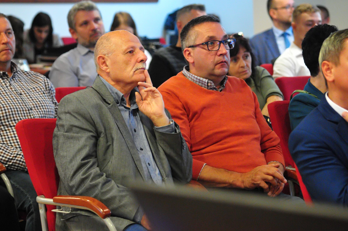 Raciborskie Rozmowy o Rozwoju: Rozwój gospodarczy i rozwój firm — 4