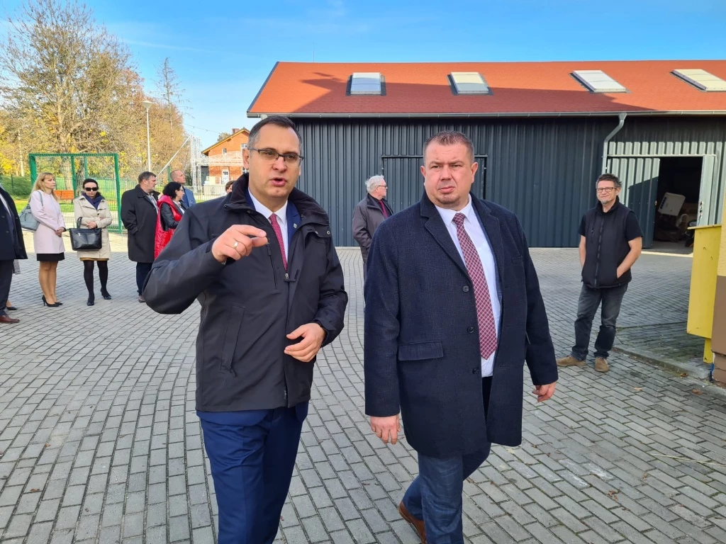Przedstawiciele powiatu raciborskiego z wizytą w powiecie kędzierzyńsko-kozielskim — 5