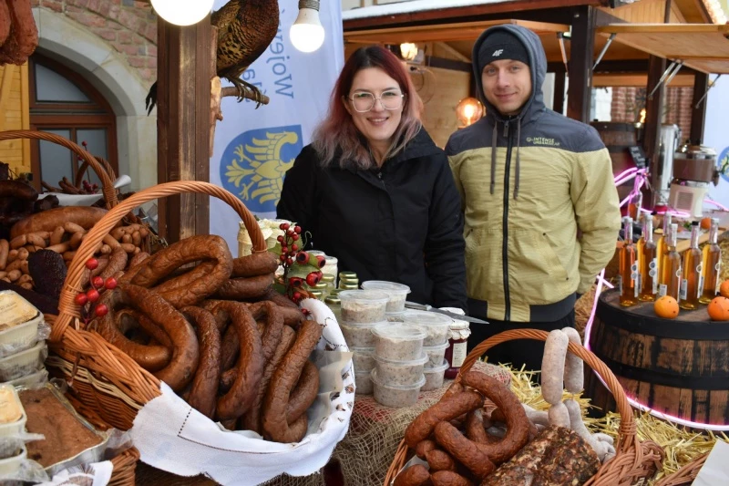 Jarmark Bożonarodzeniowy ruszył na Zamku Piastowskim — 31