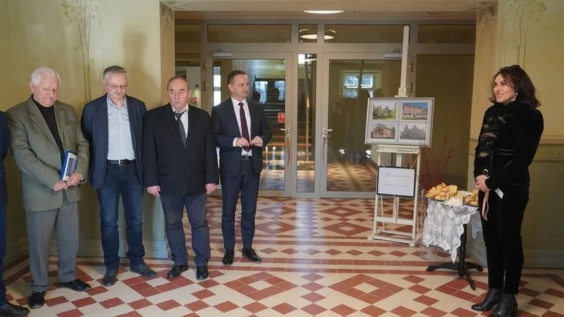 Pałac w Baranowicach już po odbiorze. Otwarcie jesienią — 9