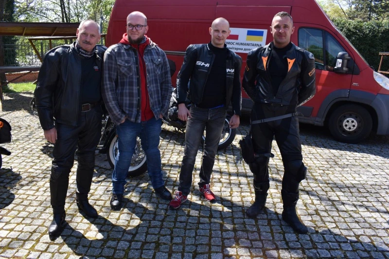 Na Zamku Piastowskim rozpoczęto 26. sezon motocyklowy — 12