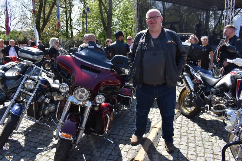 Na Zamku Piastowskim rozpoczęto 26. sezon motocyklowy — 21