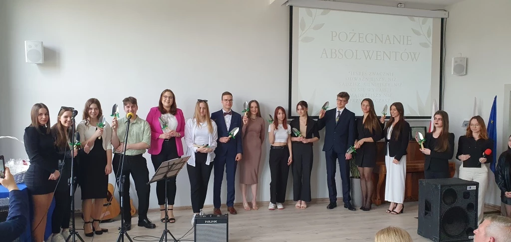 Uroczyste pożegnanie maturzystów w ZSO nr 1 i CKZiU nr 1 w Raciborzu — 5