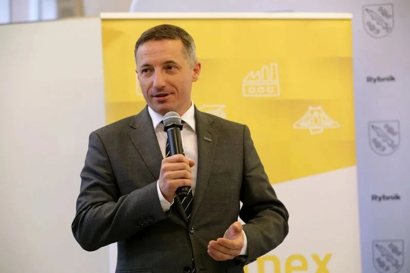 Umowa na dokończenie drogi Racibórz – Pszczyna podpisana — 4