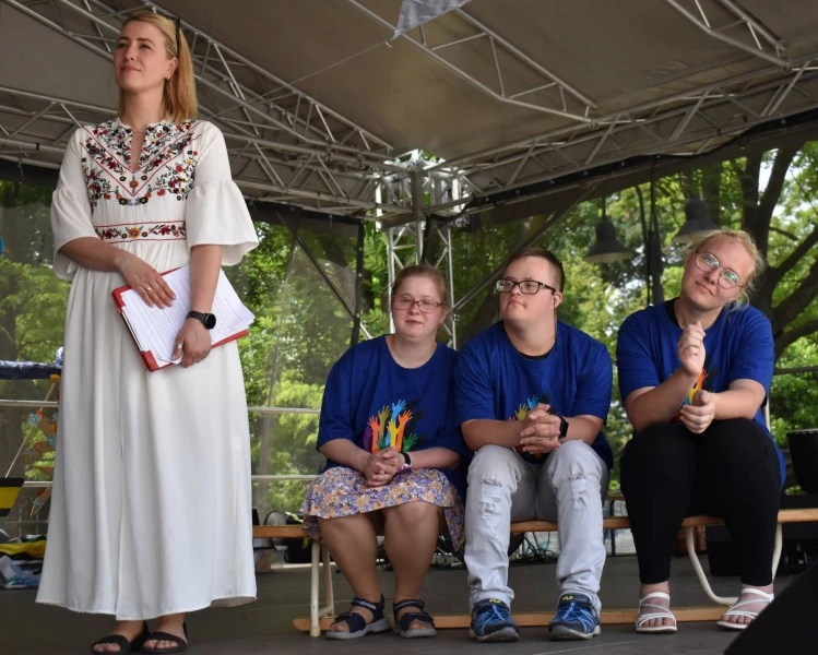 Festiwal „Dziesiątka i Przyjaciele” na Zamku Piastowskim — 55
