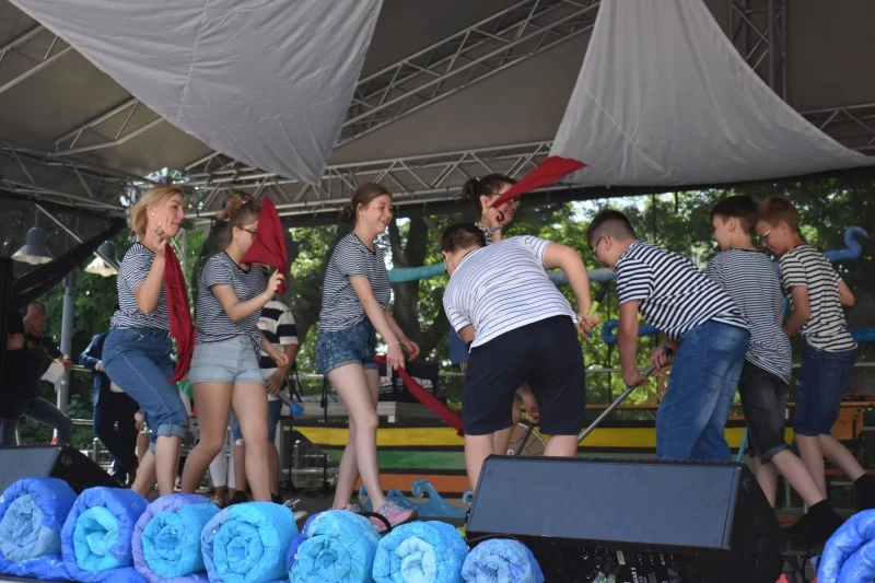 Festiwal „Dziesiątka i Przyjaciele” na Zamku Piastowskim — 36