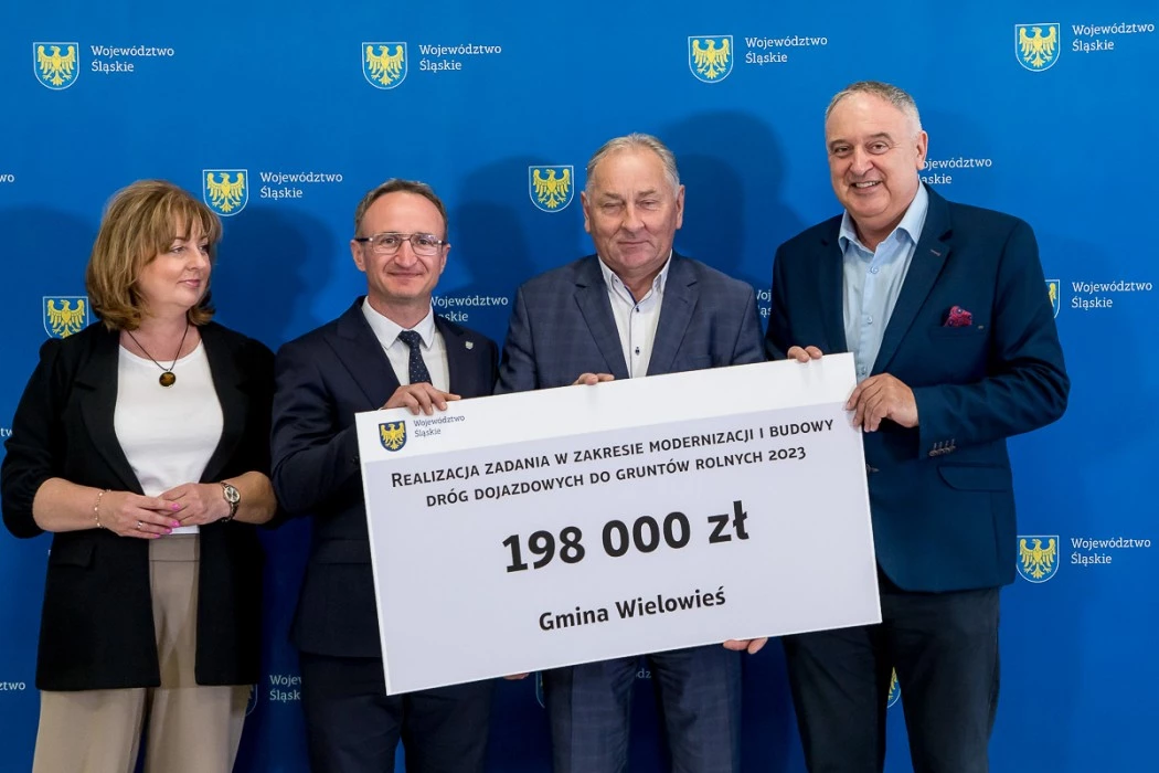 Powiat raciborski wyremontuje drogę w Strzybniku — 11