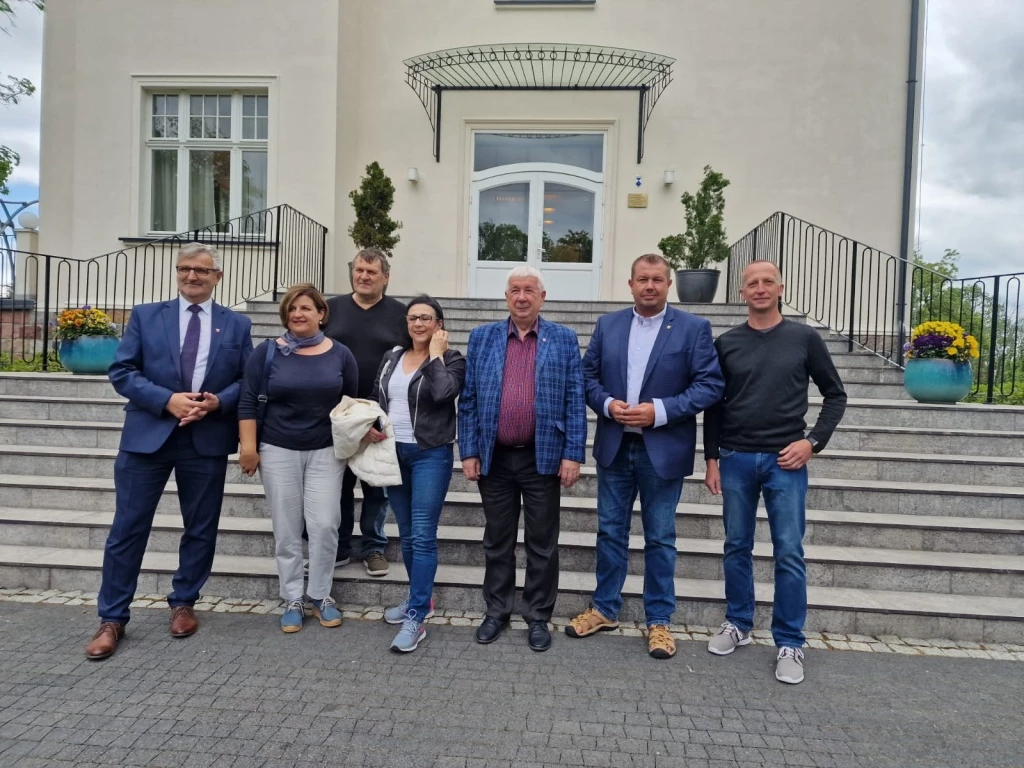 Zarząd powiatu raciborskiego gościł w powiecie nakielskim — 12