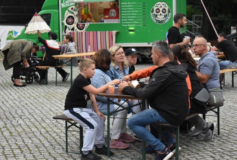 Food trucki zjechały do Raciborza — 13