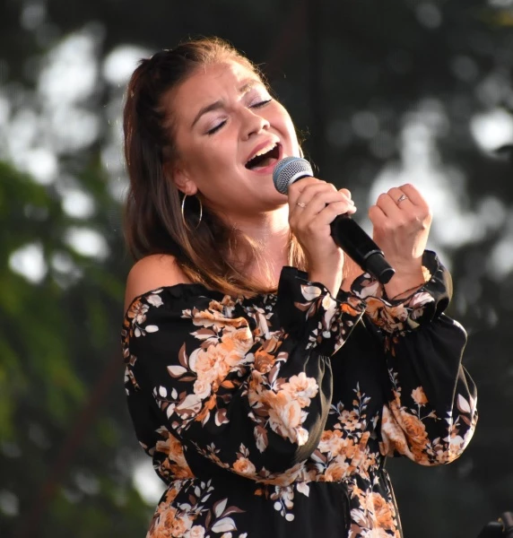 Koncert zespołu wokalnego Miraż na Zamku Piastowskim — 25