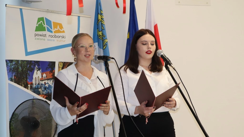 Powiatowa inauguracja roku szkolnego w CKZiU nr 1 — 9