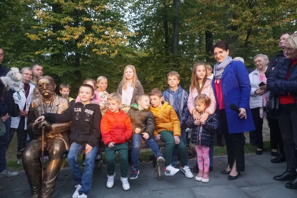 Ul. 1 Maja w Jastrzębiu-Zdroju stała się nowoczesnym rynkiem — 6