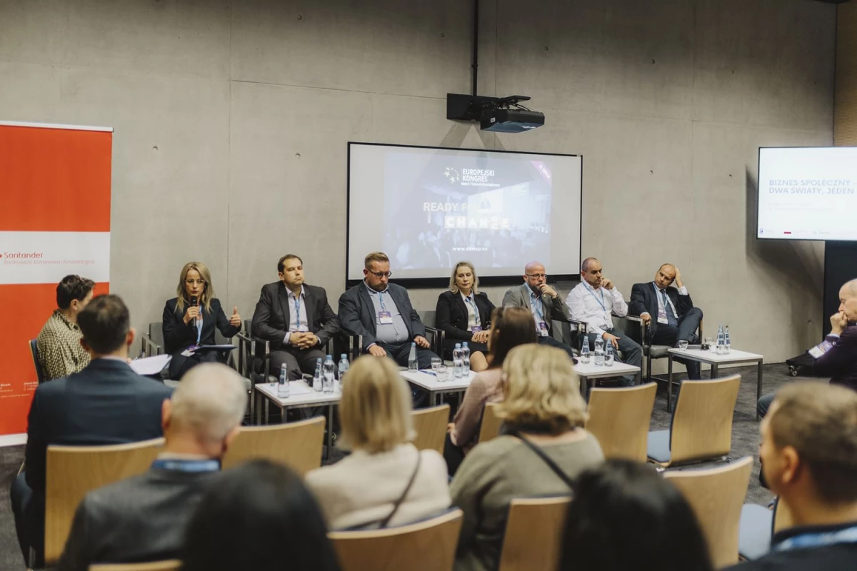 Święto przedsiębiorców, czyli 13. Europejski Kongres Małych i Średnich Przedsiębiorstw — 34