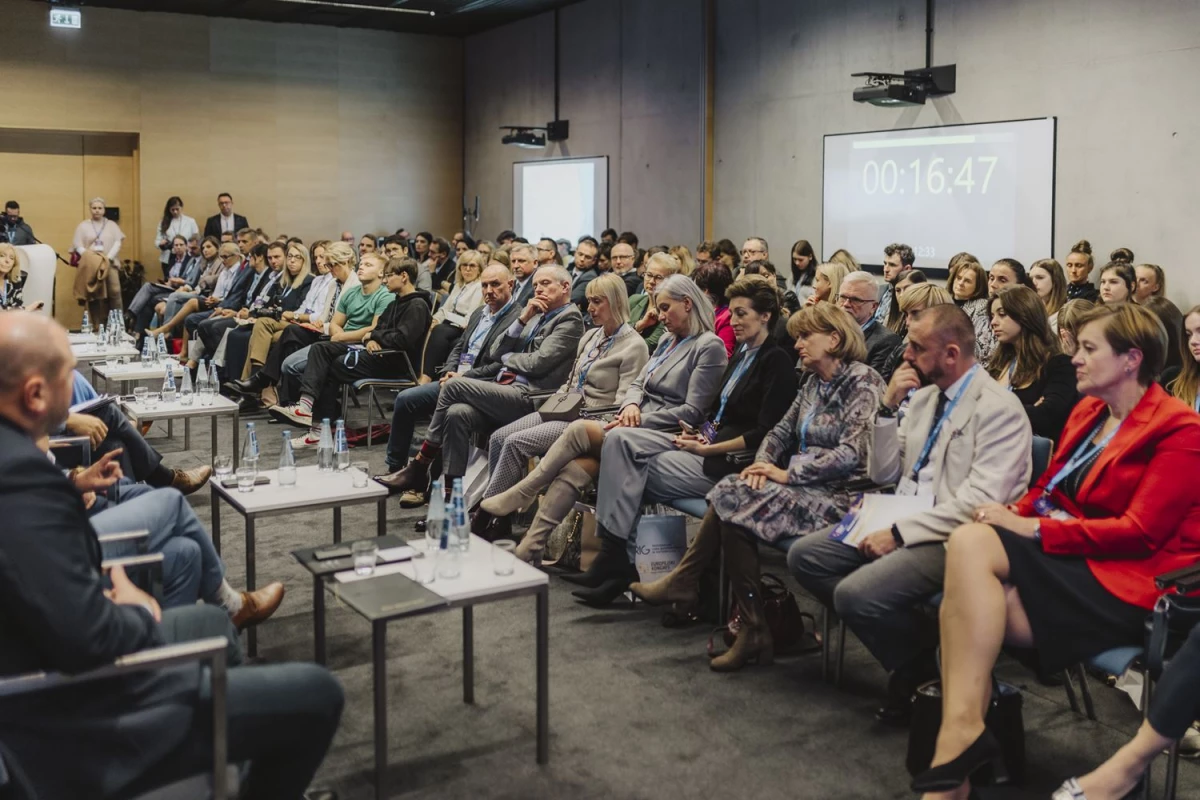Święto przedsiębiorców, czyli 13. Europejski Kongres Małych i Średnich Przedsiębiorstw — 30