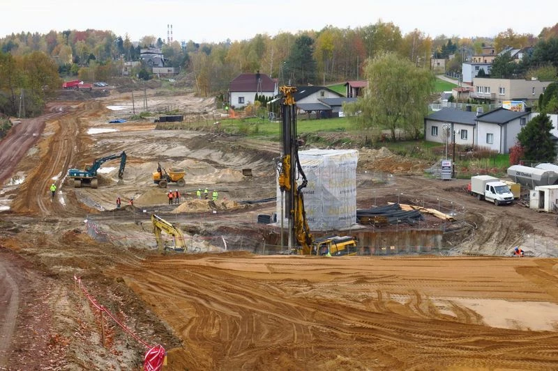 W Rybniku powstaje kolejny odcinek Drogi Regionalnej Racibórz – Pszczyna — 6