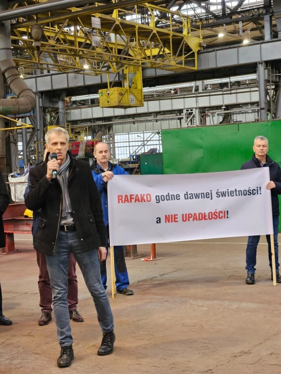 Sercem za Rafako. Wiec poparcia dla raciborskiej spółki — 6