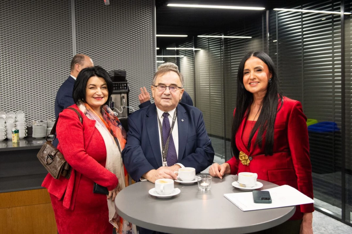 Gospodarcze Zamknięciu Roku. "Możemy uznać rok 2023 za satysfakcjonujący" — 4