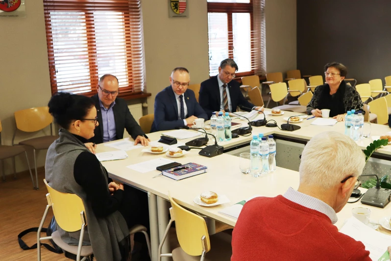 Posiedzenie Powiatowej Rady Rynku Pracy — 3