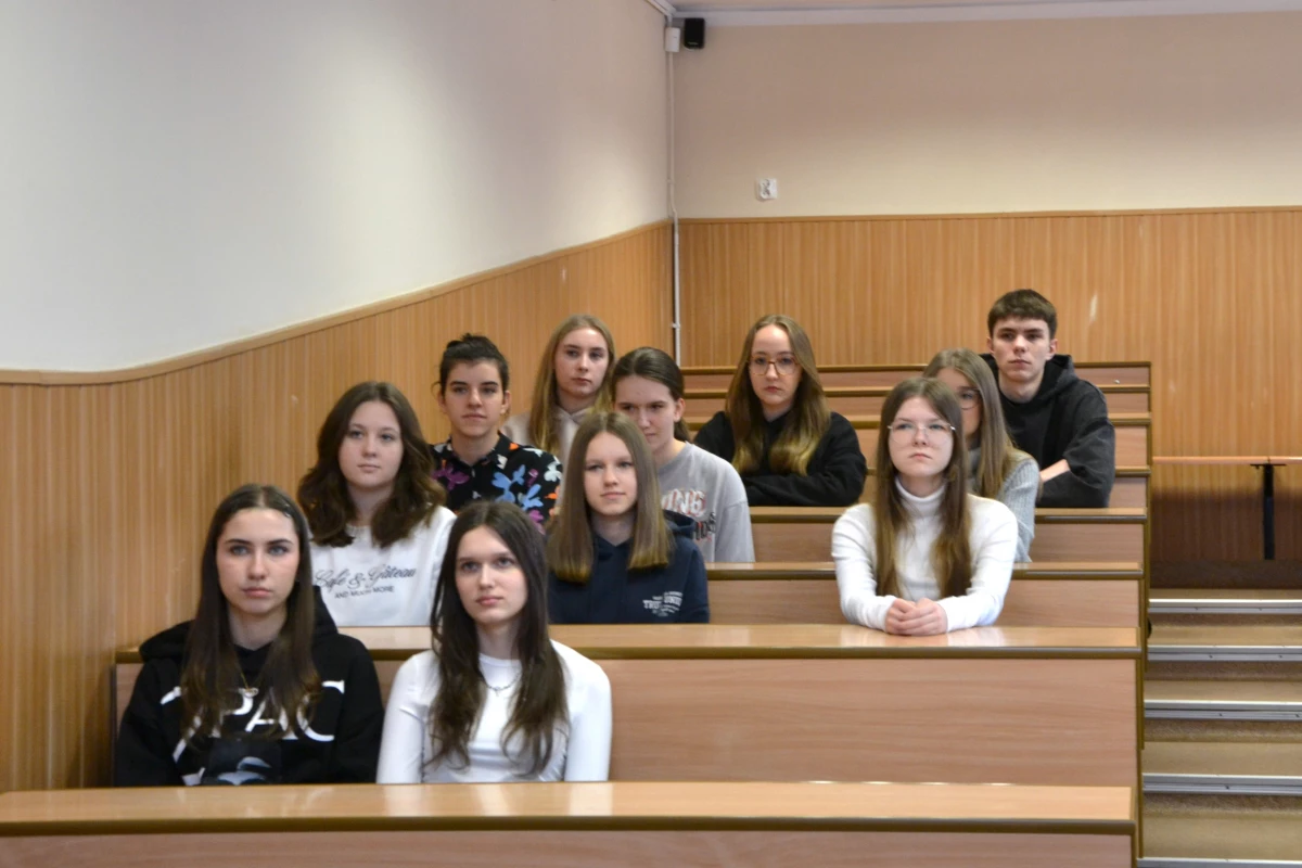 Podpisanie umowy partnerskiej w wodzisławskim Ekonomiku — 1