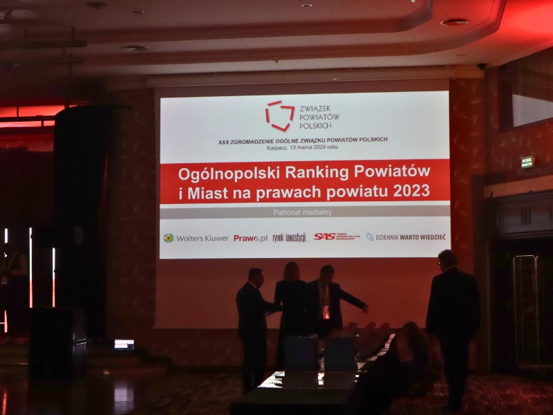 Powiat raciborski najlepszy w Polsce. Grzegorz Swoboda odebrał nagrodę — 4