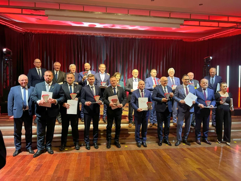 Powiat raciborski najlepszy w Polsce. Grzegorz Swoboda odebrał nagrodę — 9