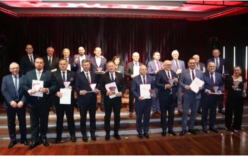 Powiat raciborski najlepszy w Polsce. Grzegorz Swoboda odebrał nagrodę — 12