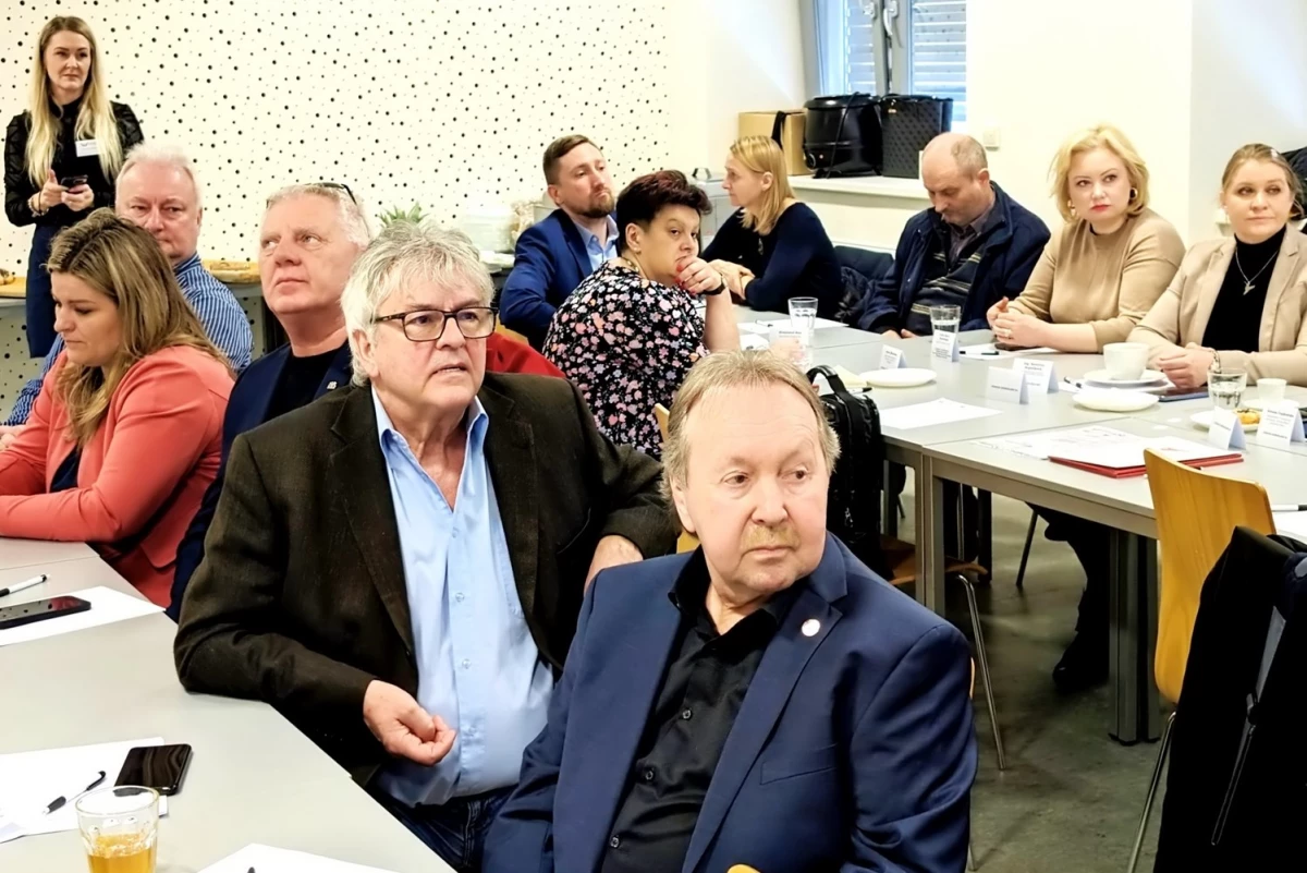W Ostrawie o nowych formach współpracy sygnatariuszy Memorandum polsko-czeskiego — 6