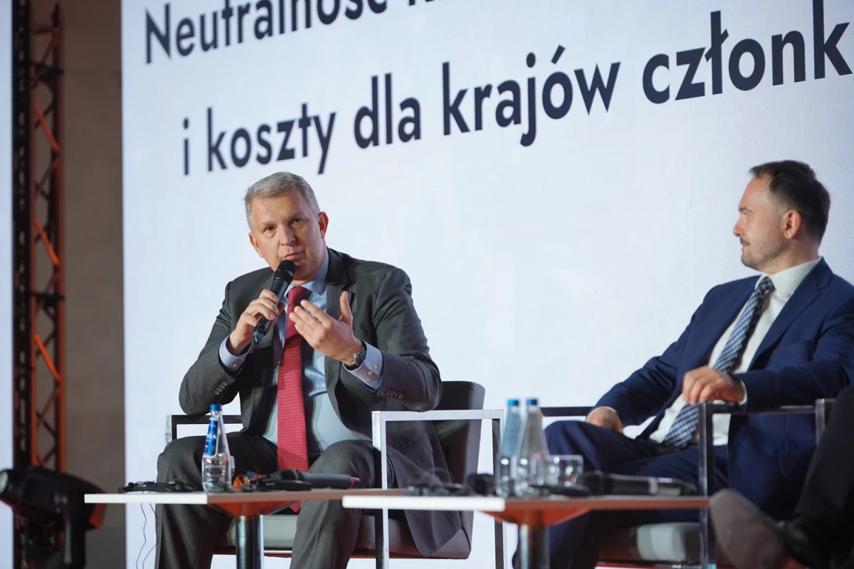 Transformacja energetyczna szansą dla polskiego przemysłu — 12