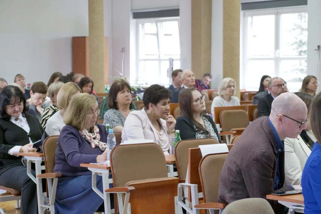 "Silesia. 4Professionals" - o atrakcyjnym kształceniu zawodowym — 14