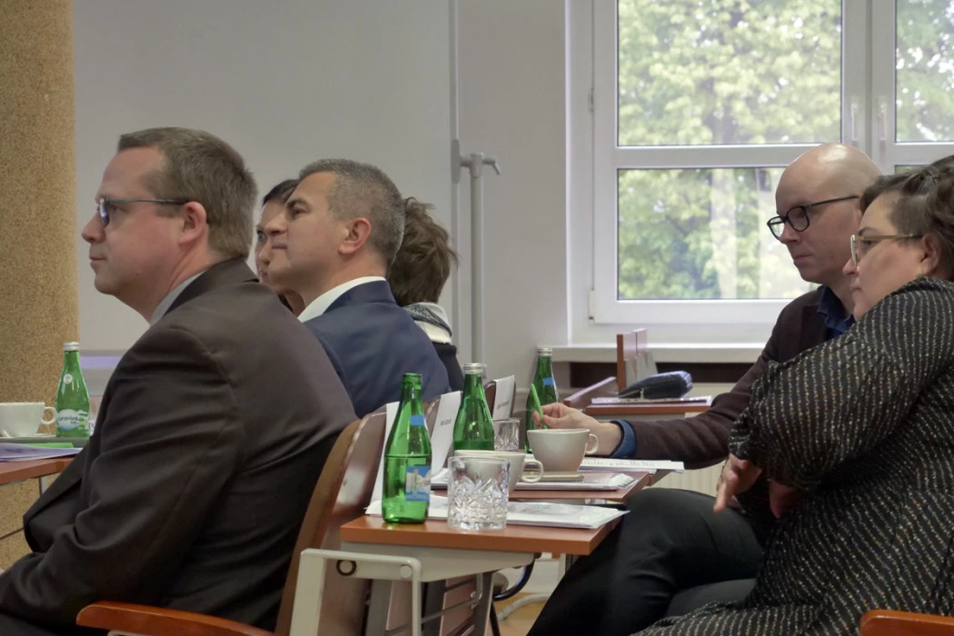 "Silesia. 4Professionals" - o atrakcyjnym kształceniu zawodowym — 11