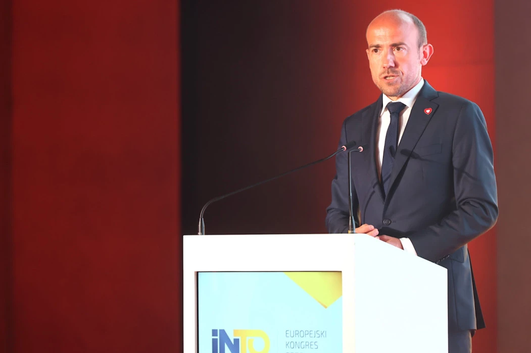 O przyszłości przemysłu i energetyki podczas kongresu w Katowicach — 5