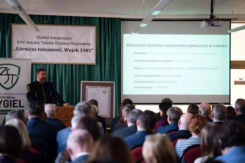 W Rybniku rusza Branżowe Centrum Umiejętności Górniczych — 20