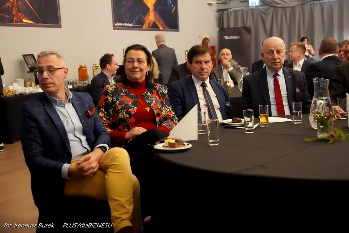 Gospodarcze Zamknięcie Roku Regionalnej Izby Gospodarczej w Katowicach — 18