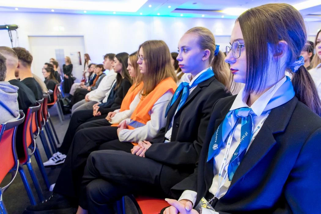 Śląskie stawia na zawodowców. Edukacja dostosowana do potrzeb rynku pracy — 6