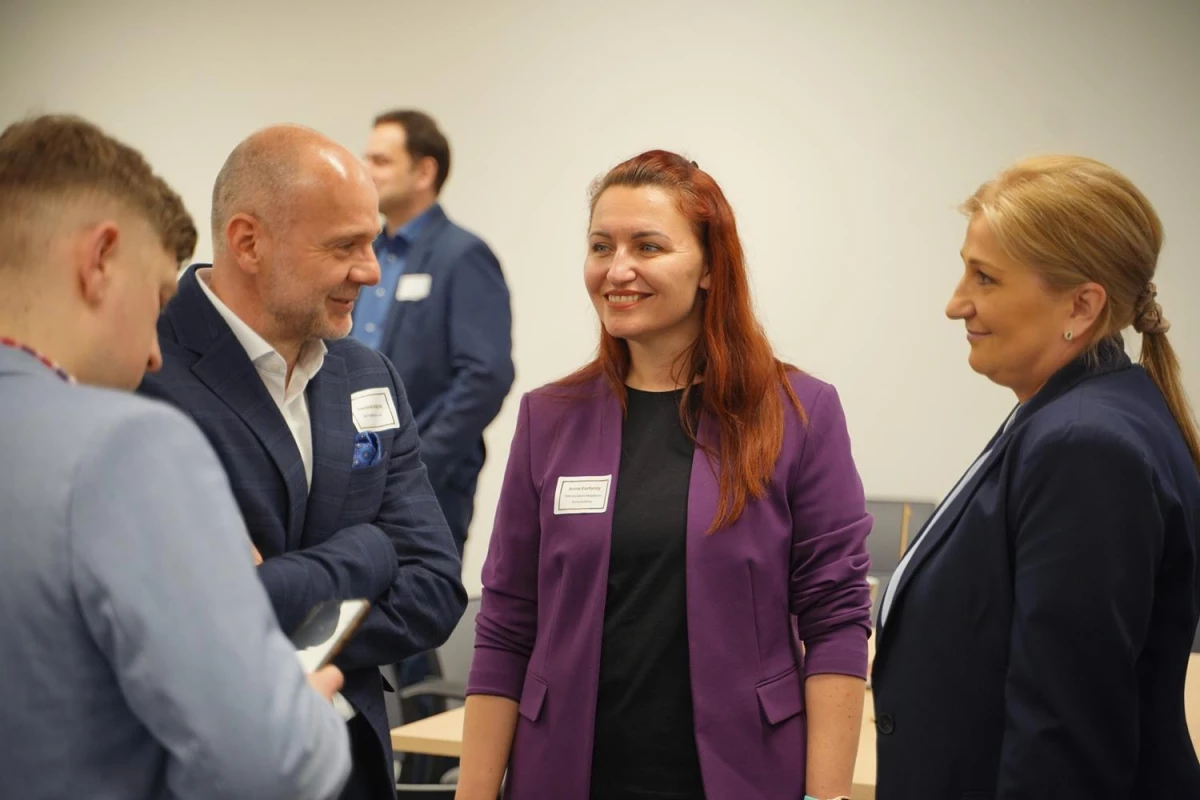 Biznesowa integracja w Żorach. Spotkanie firm członkowskich RIG w Katowicach w KSSENON-ie — 10