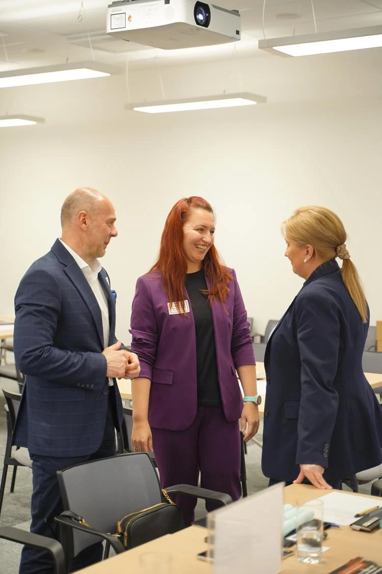 Biznesowa integracja w Żorach. Spotkanie firm członkowskich RIG w Katowicach w KSSENON-ie — 7