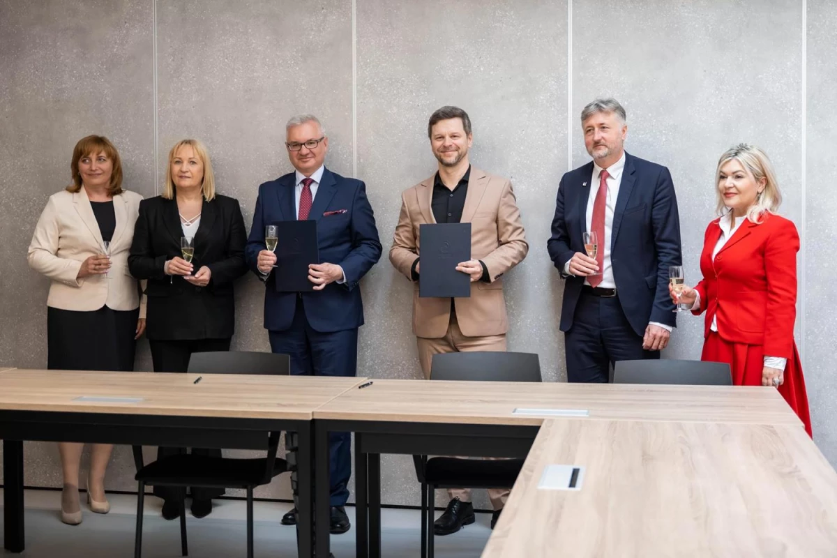 Uczelnie z Raciborza i Ostrawy pogłębiają współpracę akademicką — 6