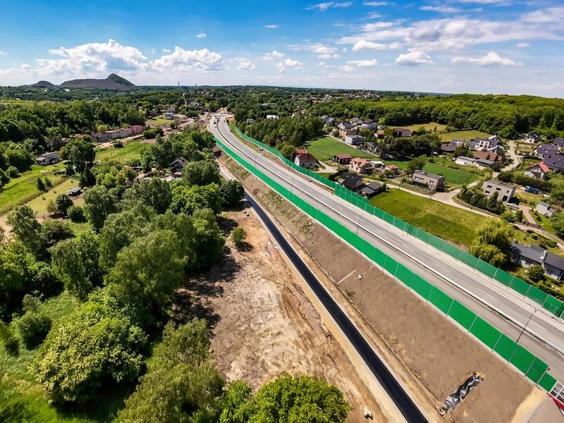 Nowy odcinek drogi regionalnej w Rybniku gotowy — 4