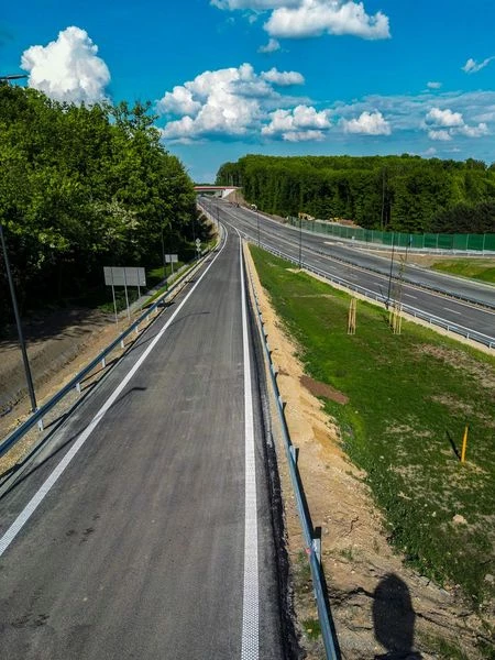 Nowy odcinek drogi regionalnej w Rybniku gotowy — 10