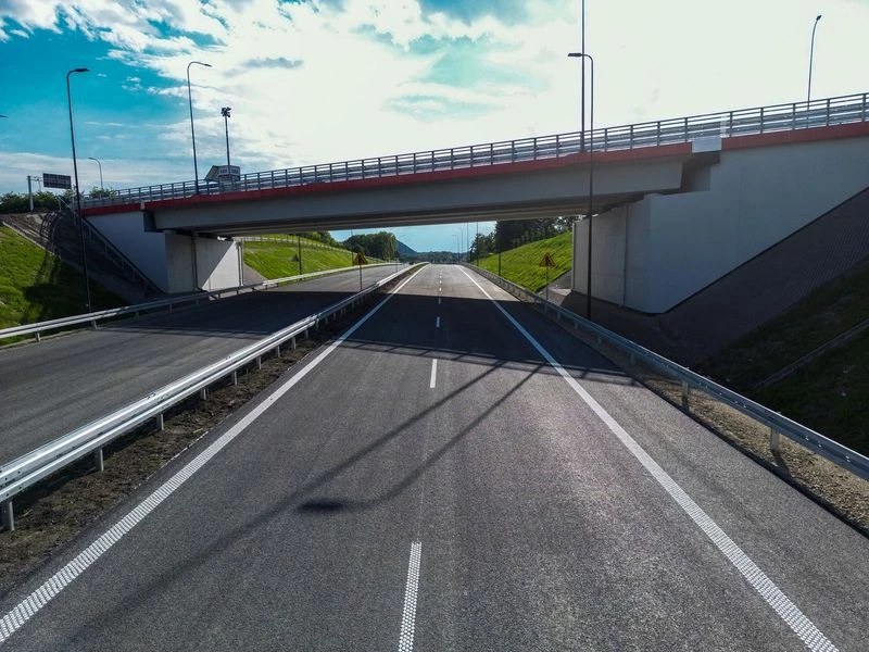 Nowy odcinek drogi regionalnej w Rybniku gotowy — 8